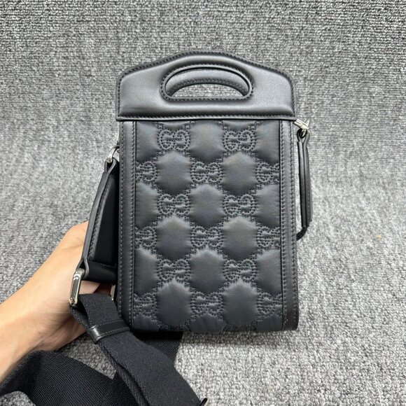 Gucci Leather Shoulder Bag 675-071325 - Picture 3 of 13